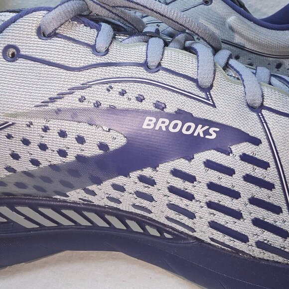 BROOKS RUNNING ADRENALINE GTS 21 MENS GRAY BLUE EUC - Picture 5 of 9